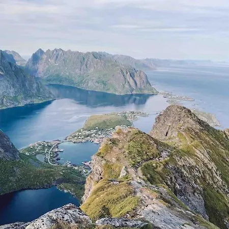 Vest Lofoten Panorama 5 Min From Reinebringen And Bodo Ferry * Moskenes